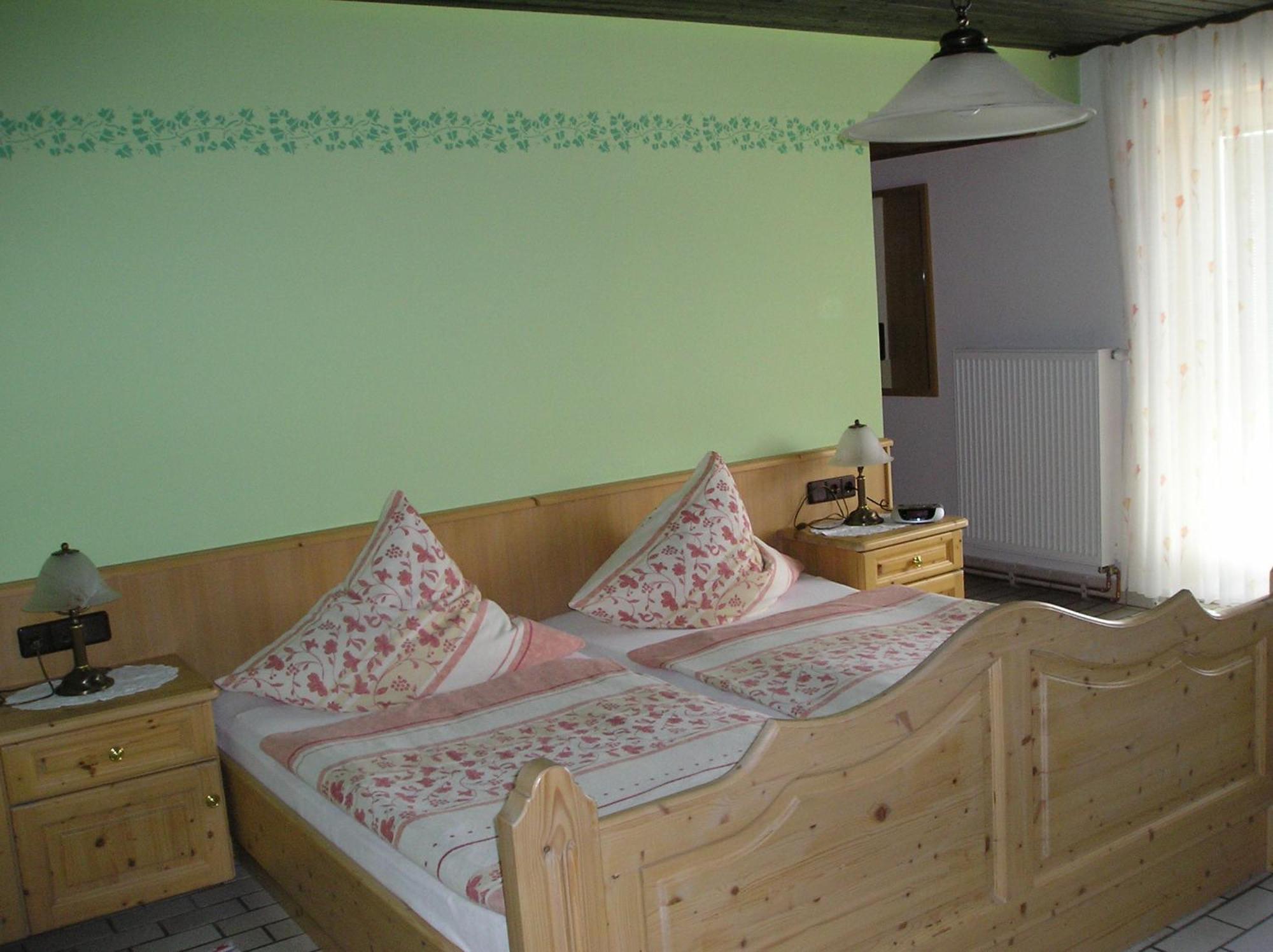 Pension Georgshof Hilders Екстериор снимка